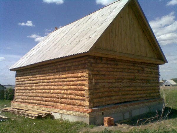 шифер на деревянном доме