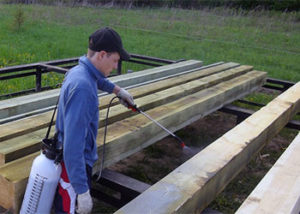 обработка балок для деревянного перекрытия