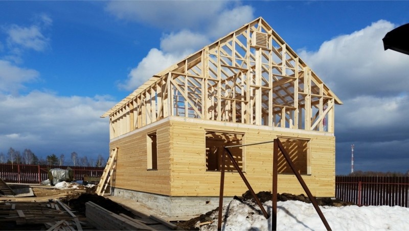 Строительство домов зимой – можно ли строить брусовой или каркасный дом: мифы и преимущества - фото 7