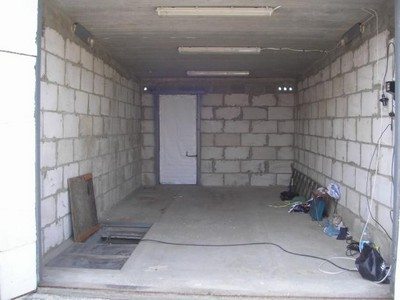 Демонстрируется внутренняя часть с лицевой стороны. Демонстрируется внутренняя часть с лицевой стороны.