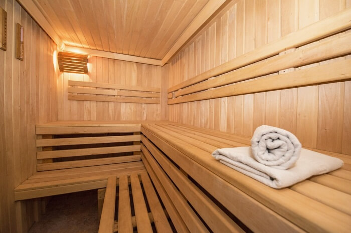Relax In Sauna At La Banchina